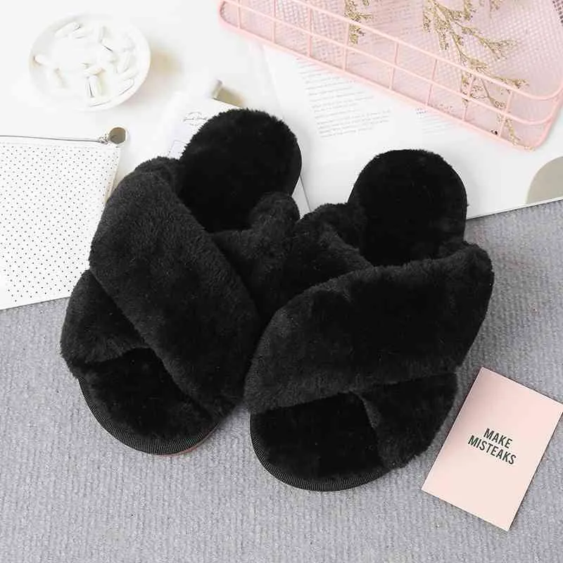 Warm Faux Fur Crisscross Slippers