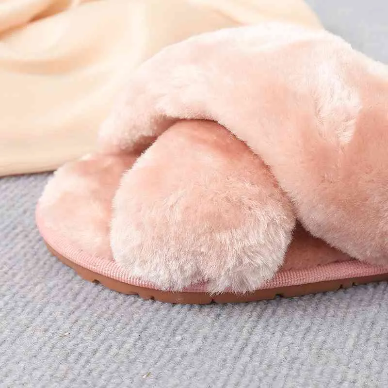 Warm Faux Fur Crisscross Slippers